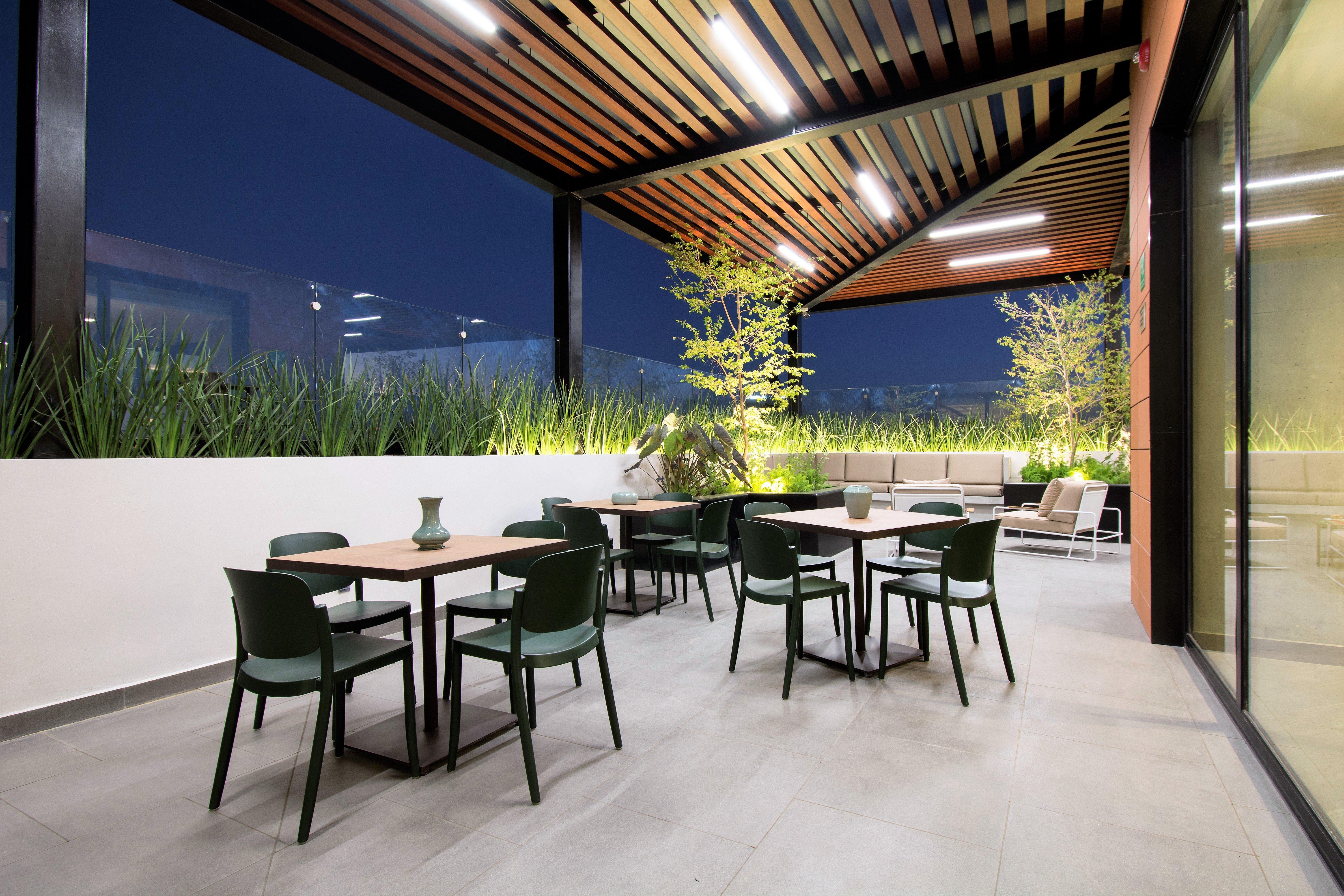 Staybridge Suites - Guadalajara Novena By Ihg Buitenkant foto