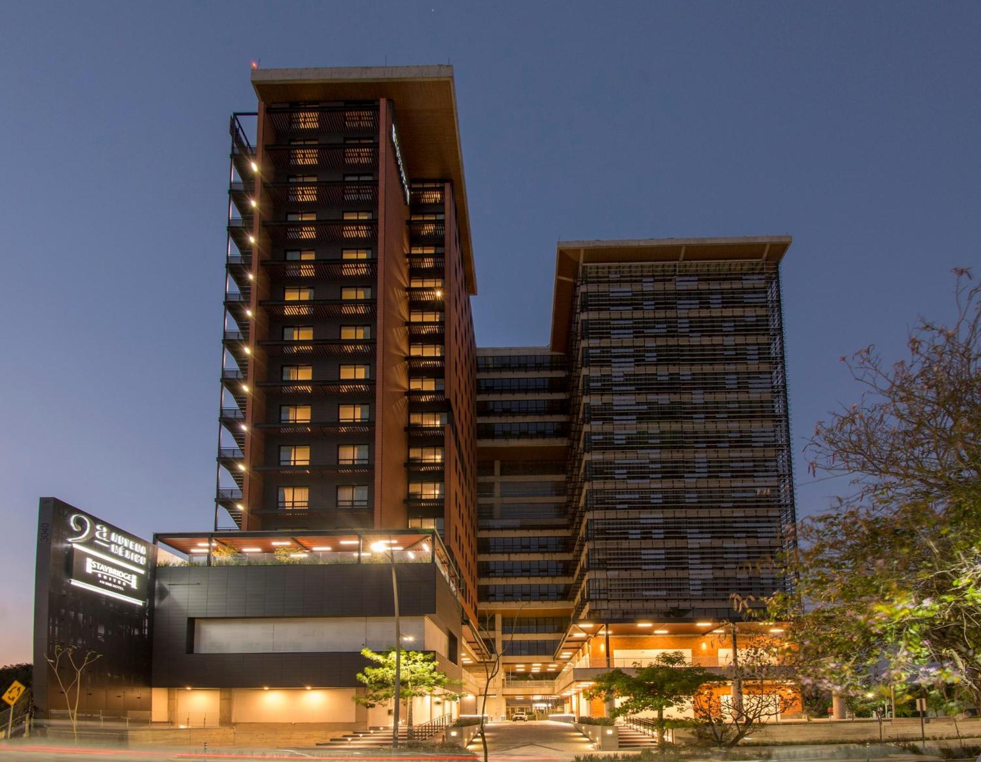 Staybridge Suites - Guadalajara Novena By Ihg Buitenkant foto