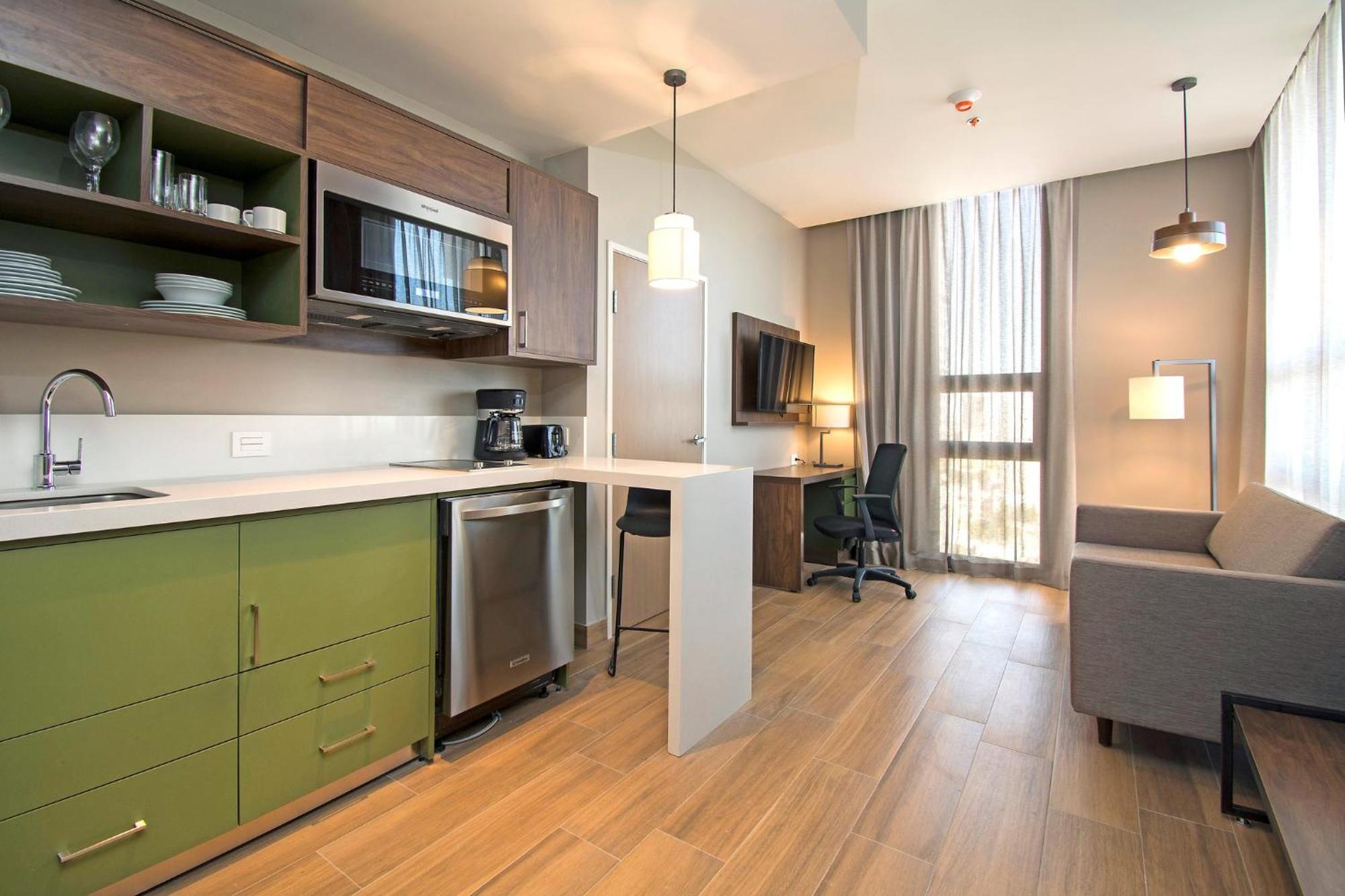 Staybridge Suites - Guadalajara Novena By Ihg Buitenkant foto